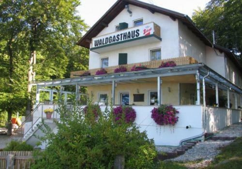Waldgasthaus Hochburg-Ach Exterior photo